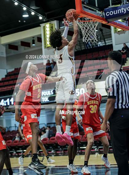 Thumbnail 1 in Christ the King vs James Monroe (Public vs Catholic Hoops Showdown) photogallery.