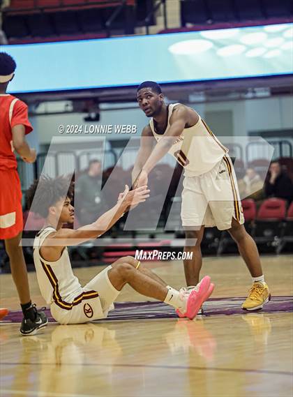 Thumbnail 2 in Christ the King vs James Monroe (Public vs Catholic Hoops Showdown) photogallery.