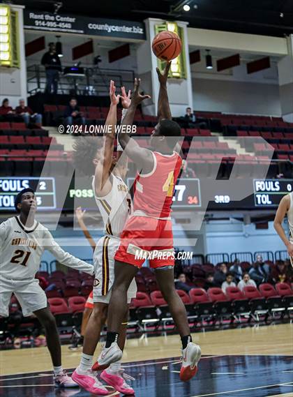 Thumbnail 3 in Christ the King vs James Monroe (Public vs Catholic Hoops Showdown) photogallery.