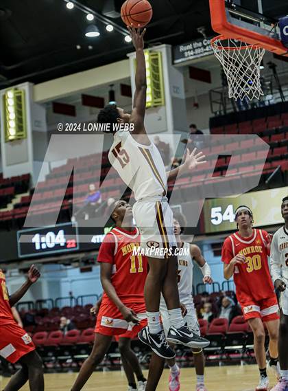 Thumbnail 2 in Christ the King vs James Monroe (Public vs Catholic Hoops Showdown) photogallery.