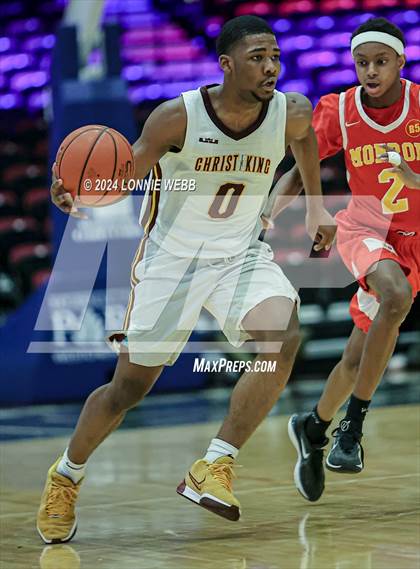 Thumbnail 3 in Christ the King vs James Monroe (Public vs Catholic Hoops Showdown) photogallery.