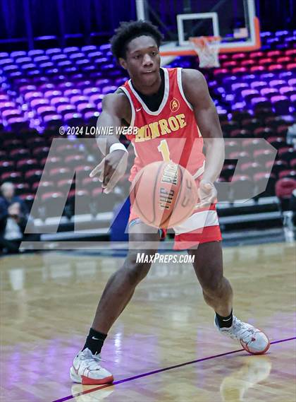 Thumbnail 3 in Christ the King vs James Monroe (Public vs Catholic Hoops Showdown) photogallery.