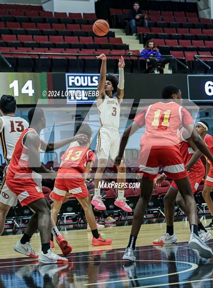 Thumbnail 1 in Christ the King vs James Monroe (Public vs Catholic Hoops Showdown) photogallery.