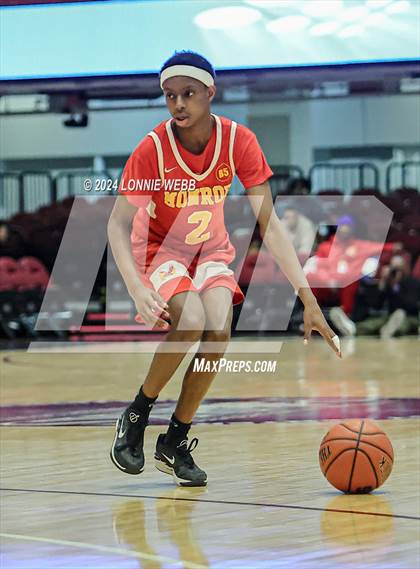 Thumbnail 2 in Christ the King vs James Monroe (Public vs Catholic Hoops Showdown) photogallery.
