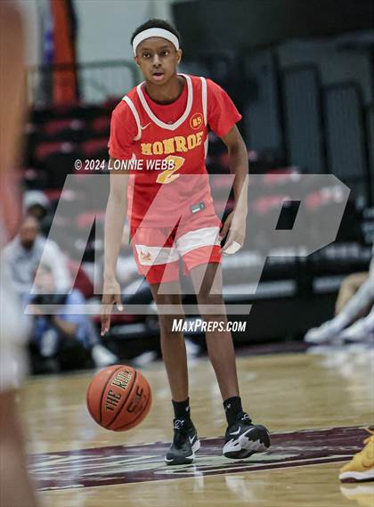 Thumbnail 3 in Christ the King vs James Monroe (Public vs Catholic Hoops Showdown) photogallery.