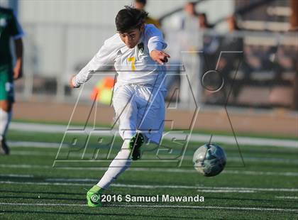 Thumbnail 1 in Canoga Park vs Royal (Valley Kickoff Classic) photogallery.