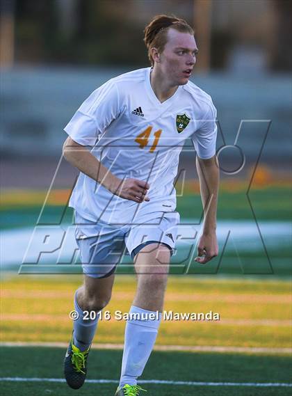 Thumbnail 3 in Canoga Park vs Royal (Valley Kickoff Classic) photogallery.