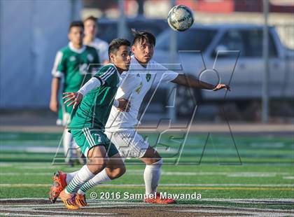 Thumbnail 1 in Canoga Park vs Royal (Valley Kickoff Classic) photogallery.