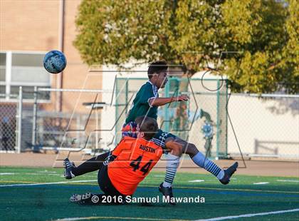 Thumbnail 1 in Canoga Park vs Royal (Valley Kickoff Classic) photogallery.