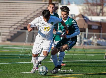 Thumbnail 2 in Canoga Park vs Royal (Valley Kickoff Classic) photogallery.