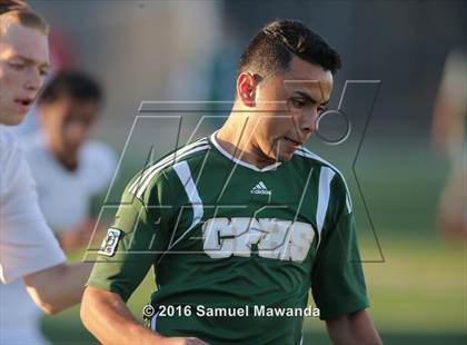 Thumbnail 2 in Canoga Park vs Royal (Valley Kickoff Classic) photogallery.
