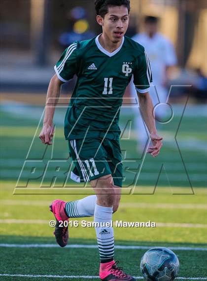 Thumbnail 1 in Canoga Park vs Royal (Valley Kickoff Classic) photogallery.