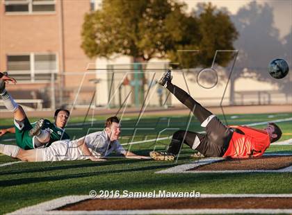 Thumbnail 2 in Canoga Park vs Royal (Valley Kickoff Classic) photogallery.