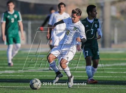 Thumbnail 3 in Canoga Park vs Royal (Valley Kickoff Classic) photogallery.