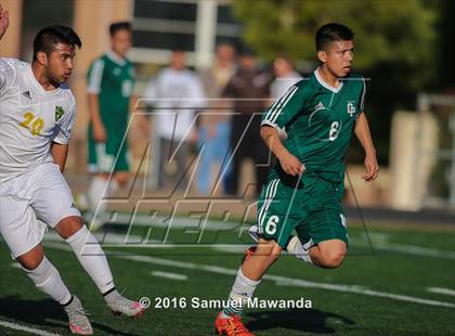 Thumbnail 2 in Canoga Park vs Royal (Valley Kickoff Classic) photogallery.