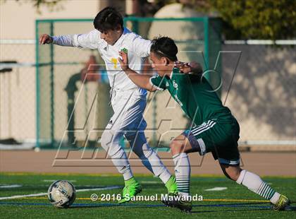 Thumbnail 3 in Canoga Park vs Royal (Valley Kickoff Classic) photogallery.