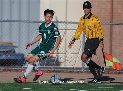 Thumbnail 2 in Canoga Park vs Royal (Valley Kickoff Classic) photogallery.