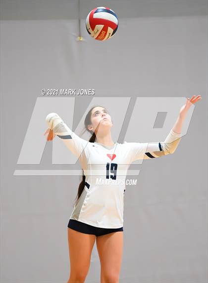 Thumbnail 1 in Sacred Heart vs. Vista Murrieta (Nike Tournament of Champions) photogallery.