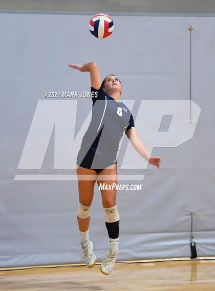 Thumbnail 2 in Sacred Heart vs. Vista Murrieta (Nike Tournament of Champions) photogallery.