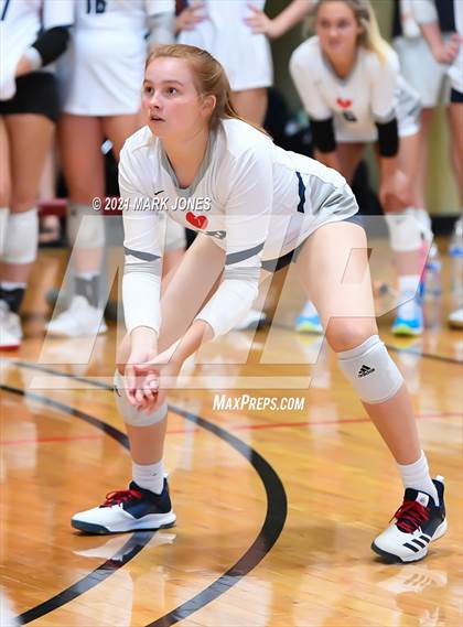 Thumbnail 2 in Sacred Heart vs. Vista Murrieta (Nike Tournament of Champions) photogallery.