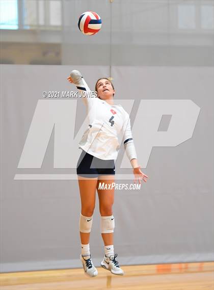 Thumbnail 1 in Sacred Heart vs. Vista Murrieta (Nike Tournament of Champions) photogallery.