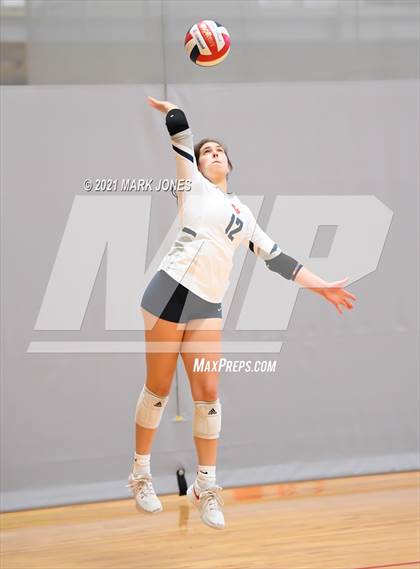 Thumbnail 1 in Sacred Heart vs. Vista Murrieta (Nike Tournament of Champions) photogallery.