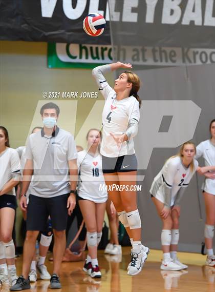 Thumbnail 3 in Sacred Heart vs. Vista Murrieta (Nike Tournament of Champions) photogallery.
