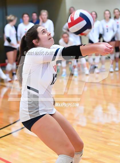 Thumbnail 3 in Sacred Heart vs. Vista Murrieta (Nike Tournament of Champions) photogallery.