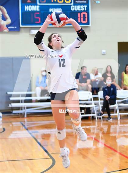 Thumbnail 2 in Sacred Heart vs. Vista Murrieta (Nike Tournament of Champions) photogallery.