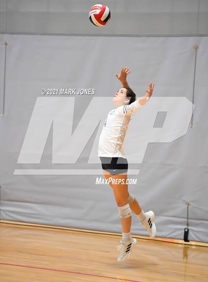 Thumbnail 3 in Sacred Heart vs. Vista Murrieta (Nike Tournament of Champions) photogallery.