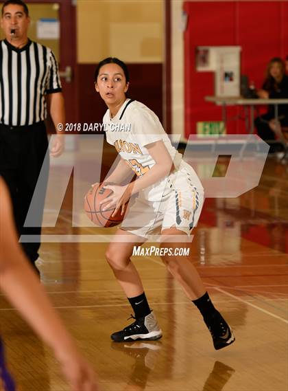 Thumbnail 1 in Wilson L.A. vs Bell (Mark Keppel Tournament) photogallery.