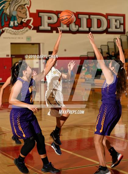 Thumbnail 3 in Wilson L.A. vs Bell (Mark Keppel Tournament) photogallery.