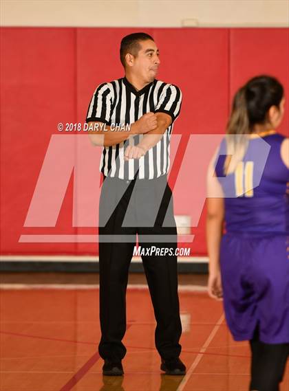 Thumbnail 1 in Wilson L.A. vs Bell (Mark Keppel Tournament) photogallery.