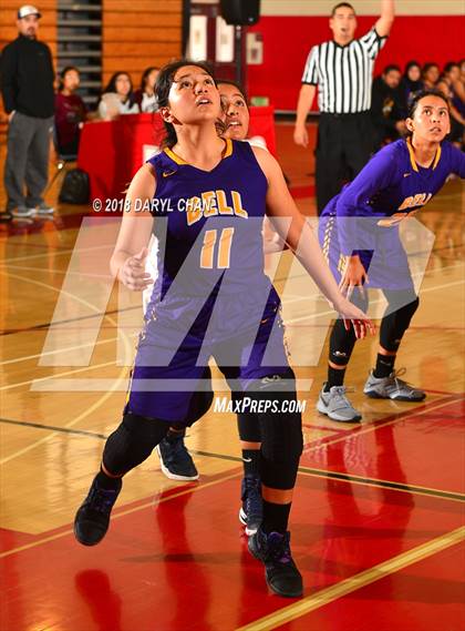 Thumbnail 3 in Wilson L.A. vs Bell (Mark Keppel Tournament) photogallery.