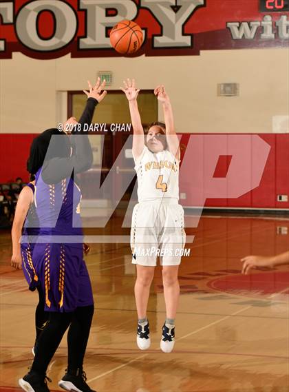 Thumbnail 3 in Wilson L.A. vs Bell (Mark Keppel Tournament) photogallery.