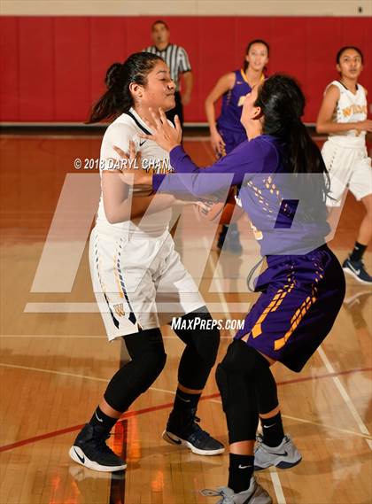 Thumbnail 2 in Wilson L.A. vs Bell (Mark Keppel Tournament) photogallery.