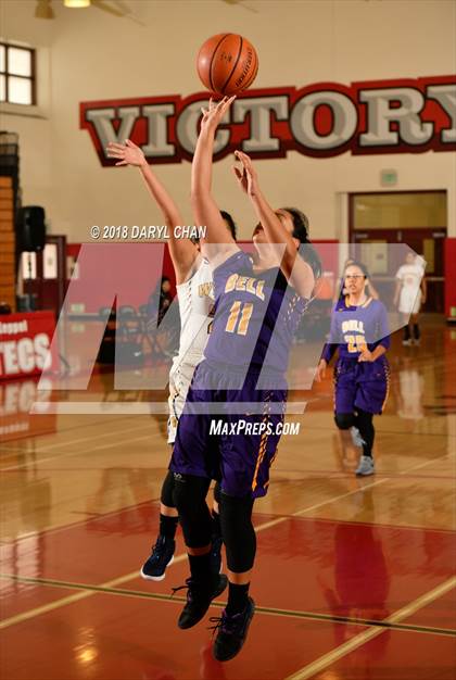 Thumbnail 3 in Wilson L.A. vs Bell (Mark Keppel Tournament) photogallery.