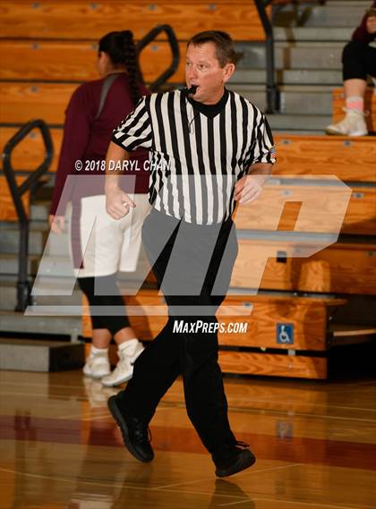 Thumbnail 1 in Wilson L.A. vs Bell (Mark Keppel Tournament) photogallery.