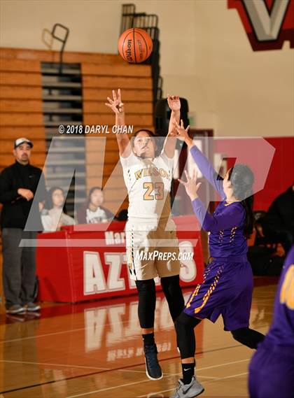 Thumbnail 2 in Wilson L.A. vs Bell (Mark Keppel Tournament) photogallery.