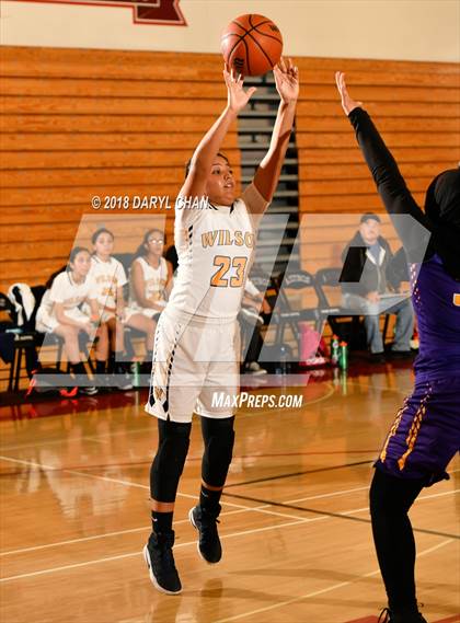 Thumbnail 3 in Wilson L.A. vs Bell (Mark Keppel Tournament) photogallery.