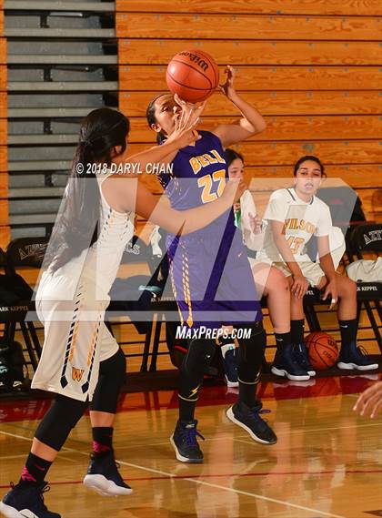 Thumbnail 3 in Wilson L.A. vs Bell (Mark Keppel Tournament) photogallery.