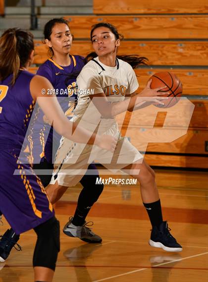 Thumbnail 2 in Wilson L.A. vs Bell (Mark Keppel Tournament) photogallery.