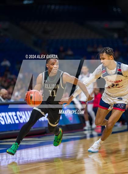 Thumbnail 2 in Veterans Memorial vs Ellison (UIL 5A Basketball Semifinal) photogallery.