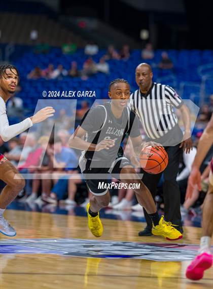 Thumbnail 3 in Veterans Memorial vs Ellison (UIL 5A Basketball Semifinal) photogallery.