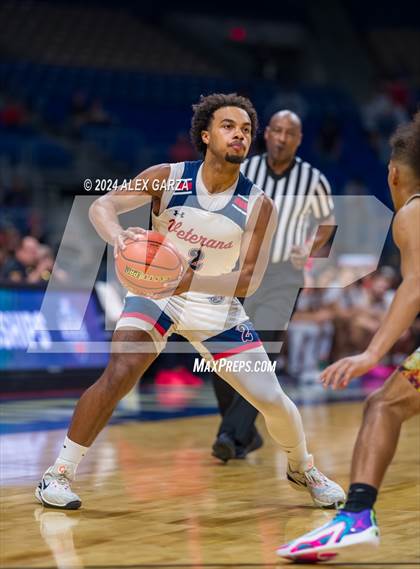 Thumbnail 2 in Veterans Memorial vs Ellison (UIL 5A Basketball Semifinal) photogallery.