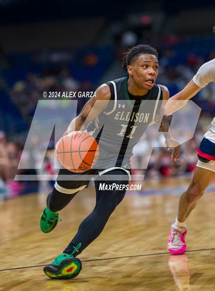 Thumbnail 3 in Veterans Memorial vs Ellison (UIL 5A Basketball Semifinal) photogallery.