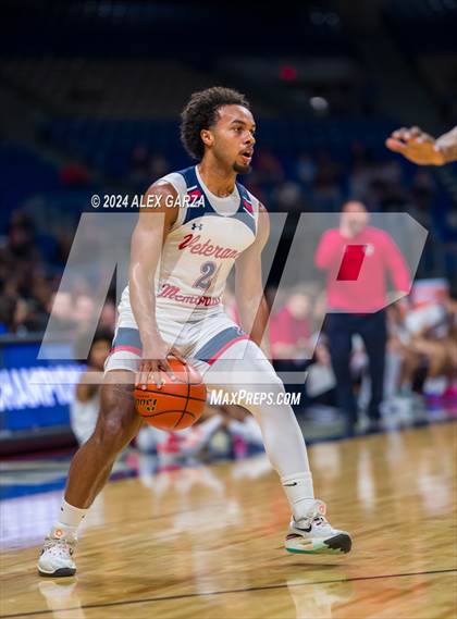 Thumbnail 1 in Veterans Memorial vs Ellison (UIL 5A Basketball Semifinal) photogallery.