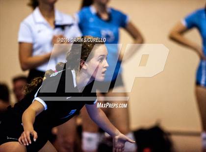 Thumbnail 2 in O'Connor vs. Pacific Ridge (Nike Tournament of Champions) photogallery.
