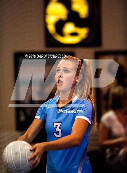 Thumbnail 1 in O'Connor vs. Pacific Ridge (Nike Tournament of Champions) photogallery.