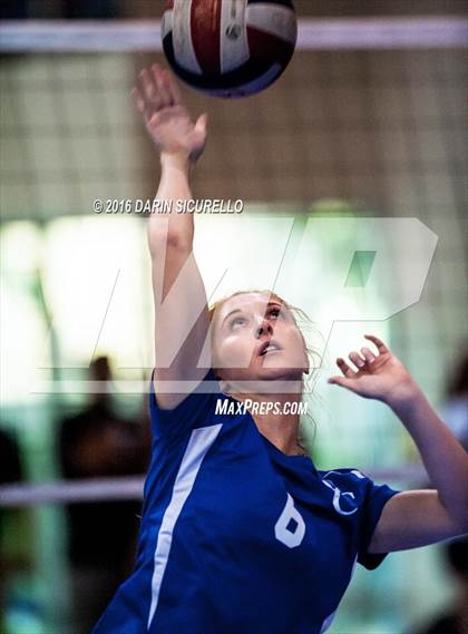 Thumbnail 3 in O'Connor vs. Pacific Ridge (Nike Tournament of Champions) photogallery.